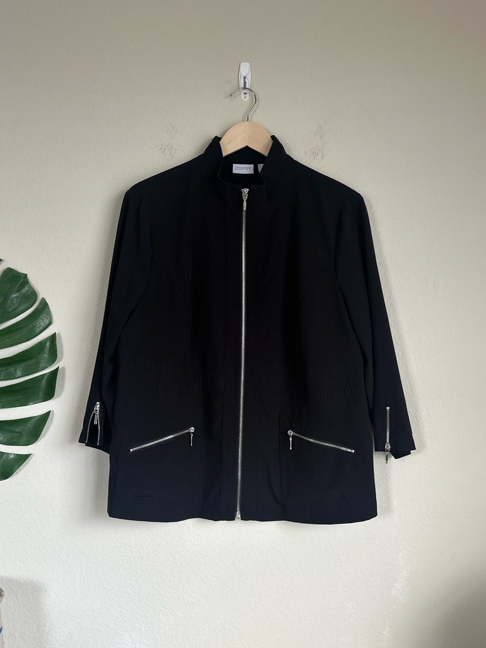 Chico’s Zenergy Lightweight 3/4 Sleeve Zip Jacket